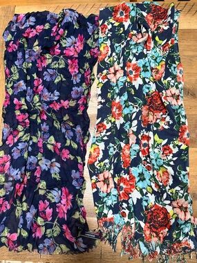 Lands End Navy and Multicolor Floral Print Scarves